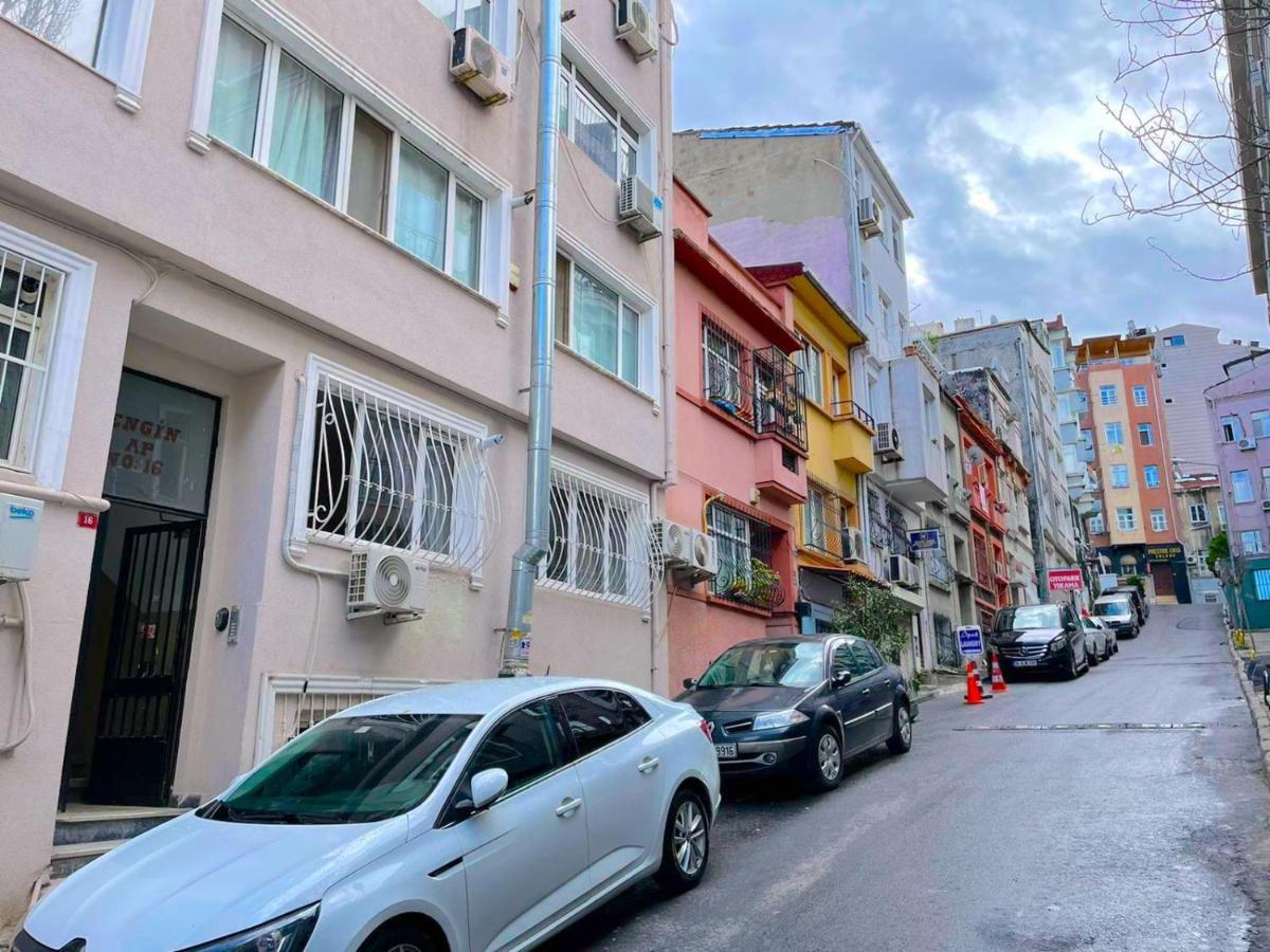 Отель New Modern Flat- By Taksim Square Стамбул Экстерьер фото